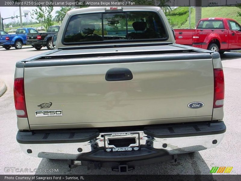 Arizona Beige Metallic / Tan 2007 Ford F250 Super Duty Lariat SuperCab