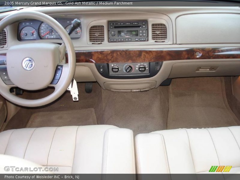 Gold Ash Metallic / Medium Parchment 2005 Mercury Grand Marquis GS