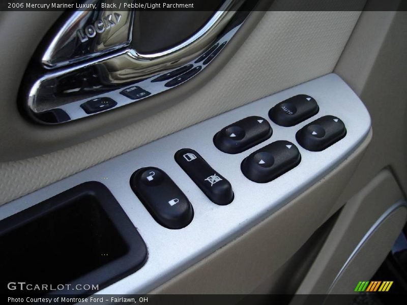 Black / Pebble/Light Parchment 2006 Mercury Mariner Luxury