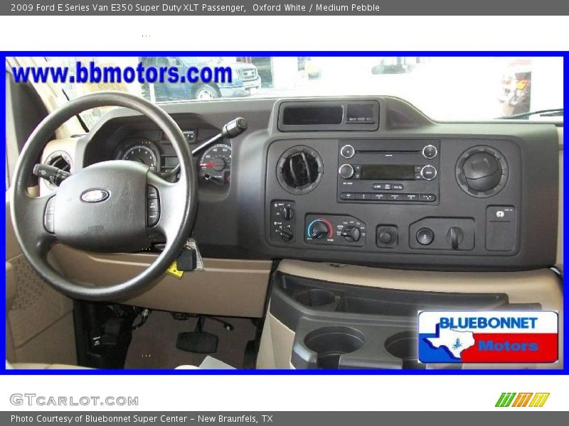 Oxford White / Medium Pebble 2009 Ford E Series Van E350 Super Duty XLT Passenger