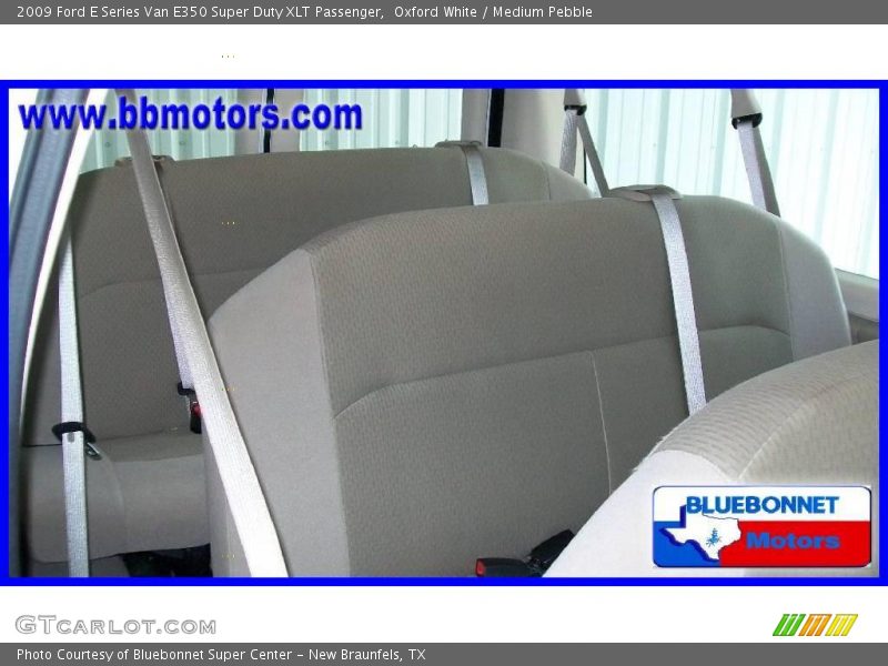 Oxford White / Medium Pebble 2009 Ford E Series Van E350 Super Duty XLT Passenger