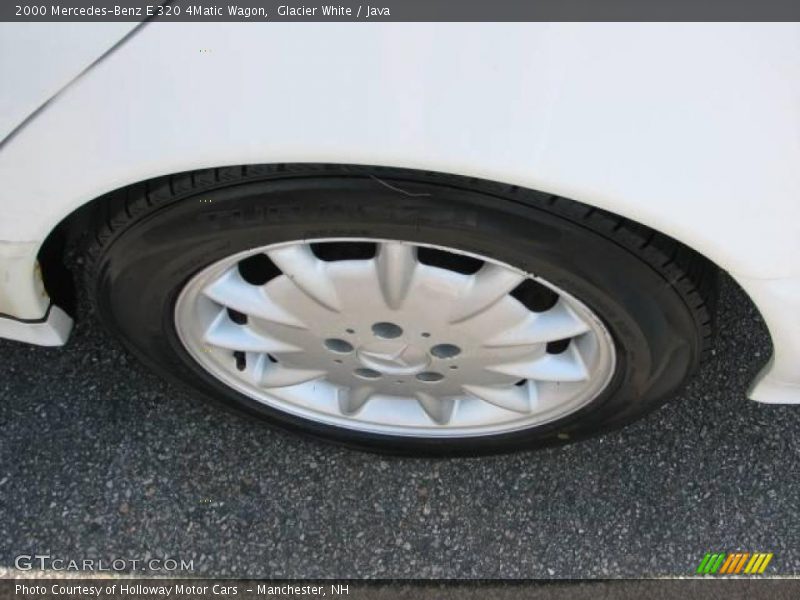 Glacier White / Java 2000 Mercedes-Benz E 320 4Matic Wagon