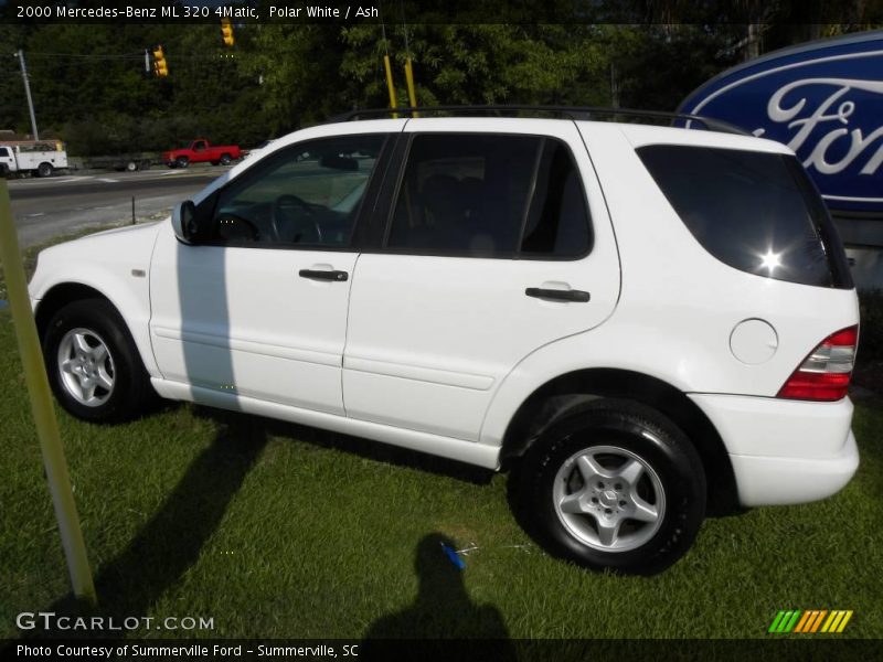 Polar White / Ash 2000 Mercedes-Benz ML 320 4Matic