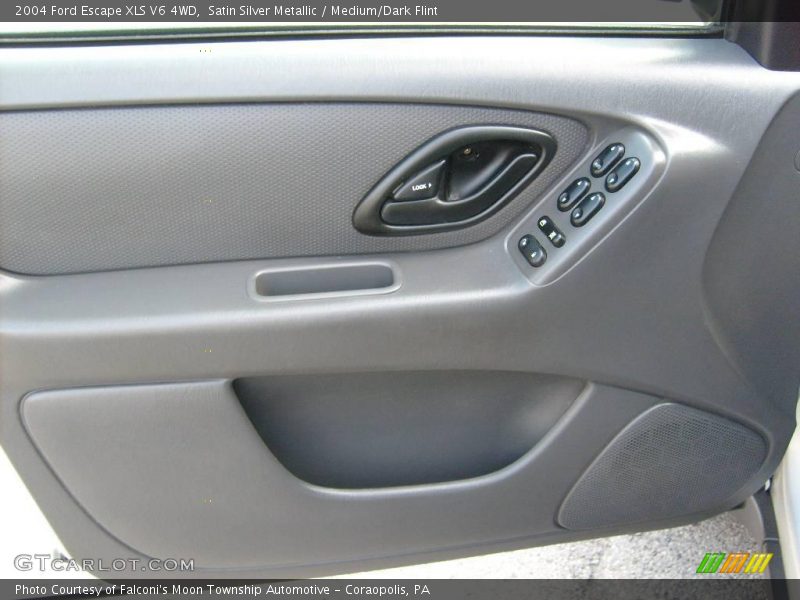 Satin Silver Metallic / Medium/Dark Flint 2004 Ford Escape XLS V6 4WD