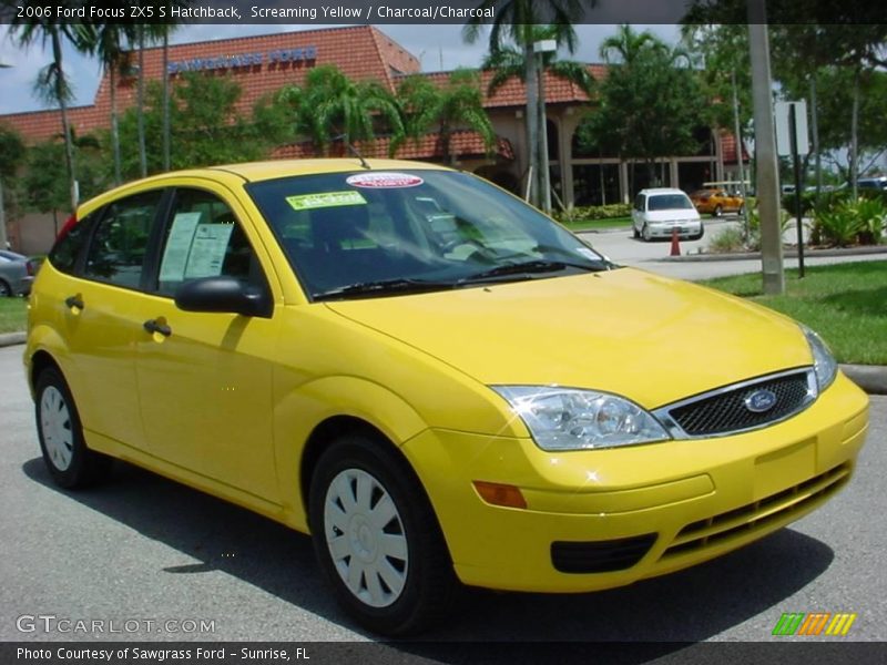 Screaming Yellow / Charcoal/Charcoal 2006 Ford Focus ZX5 S Hatchback