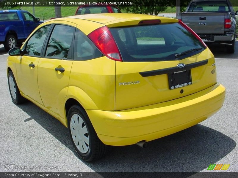 Screaming Yellow / Charcoal/Charcoal 2006 Ford Focus ZX5 S Hatchback