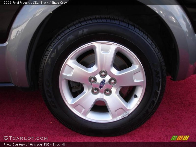 Black / Shale Grey 2006 Ford Freestyle SEL