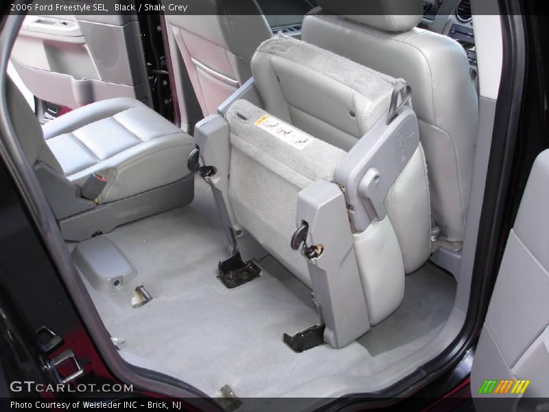 Black / Shale Grey 2006 Ford Freestyle SEL
