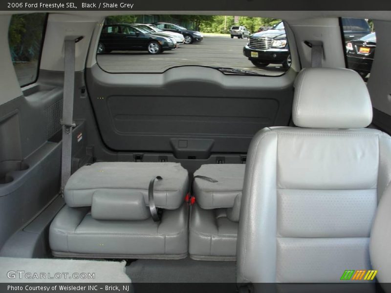 Black / Shale Grey 2006 Ford Freestyle SEL