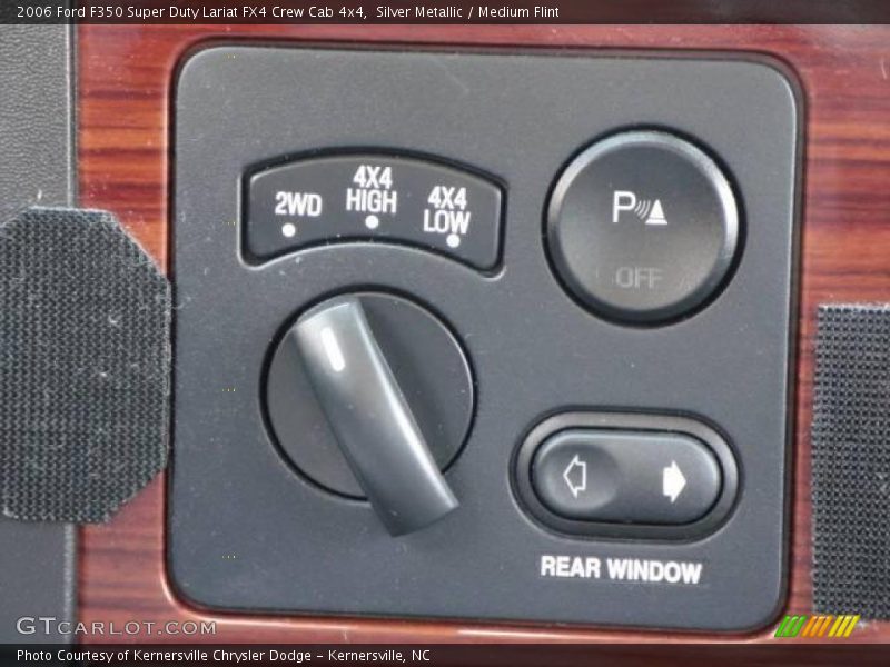Silver Metallic / Medium Flint 2006 Ford F350 Super Duty Lariat FX4 Crew Cab 4x4