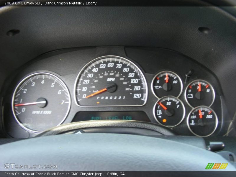 Dark Crimson Metallic / Ebony 2009 GMC Envoy SLT