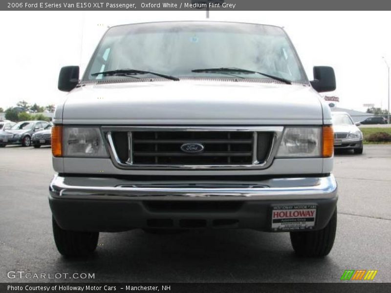 Oxford White / Medium Flint Grey 2006 Ford E Series Van E150 XLT Passenger