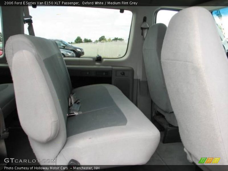 Oxford White / Medium Flint Grey 2006 Ford E Series Van E150 XLT Passenger