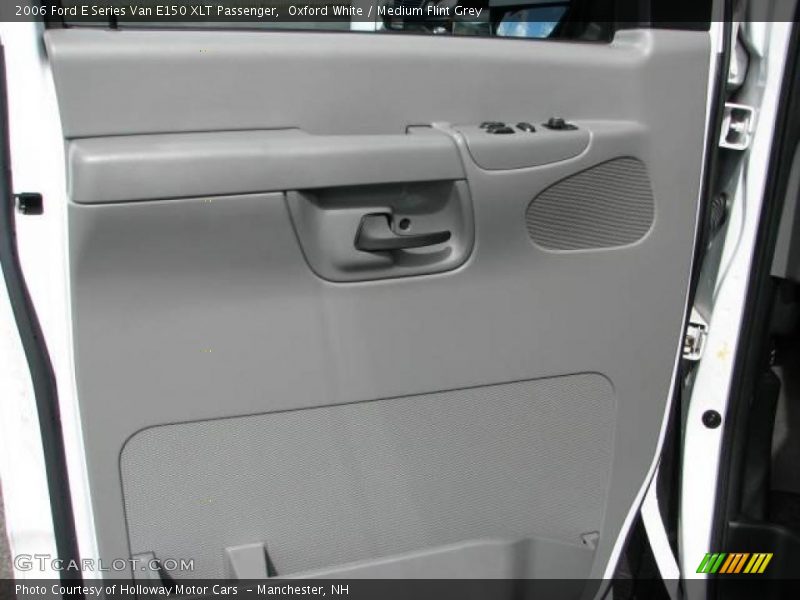 Oxford White / Medium Flint Grey 2006 Ford E Series Van E150 XLT Passenger
