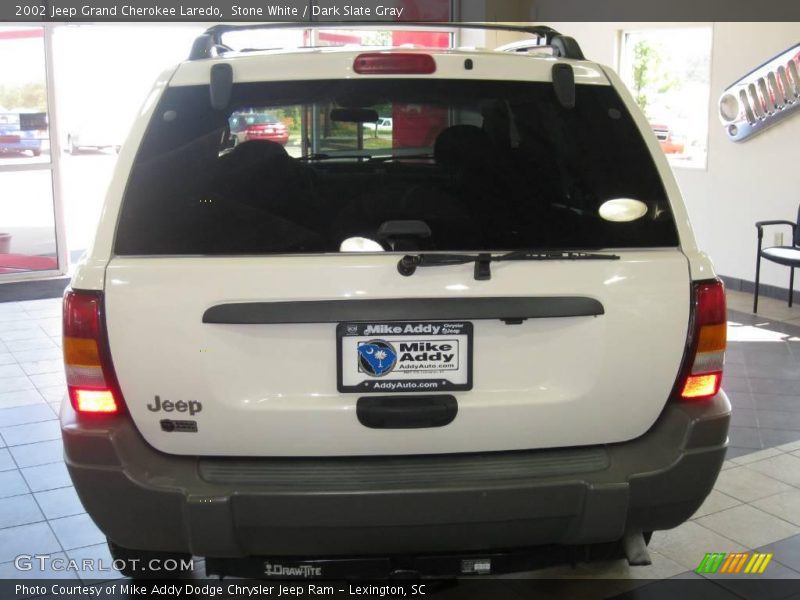 Stone White / Dark Slate Gray 2002 Jeep Grand Cherokee Laredo