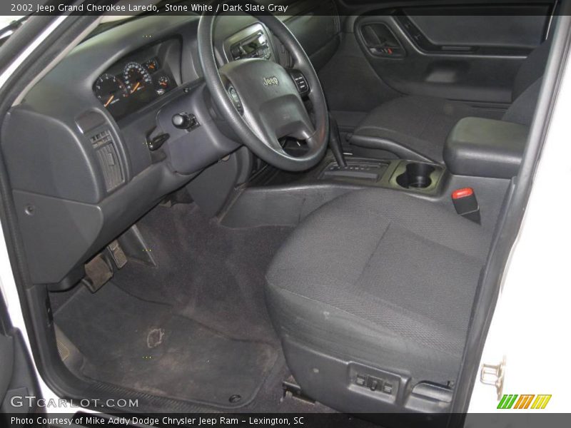 Stone White / Dark Slate Gray 2002 Jeep Grand Cherokee Laredo