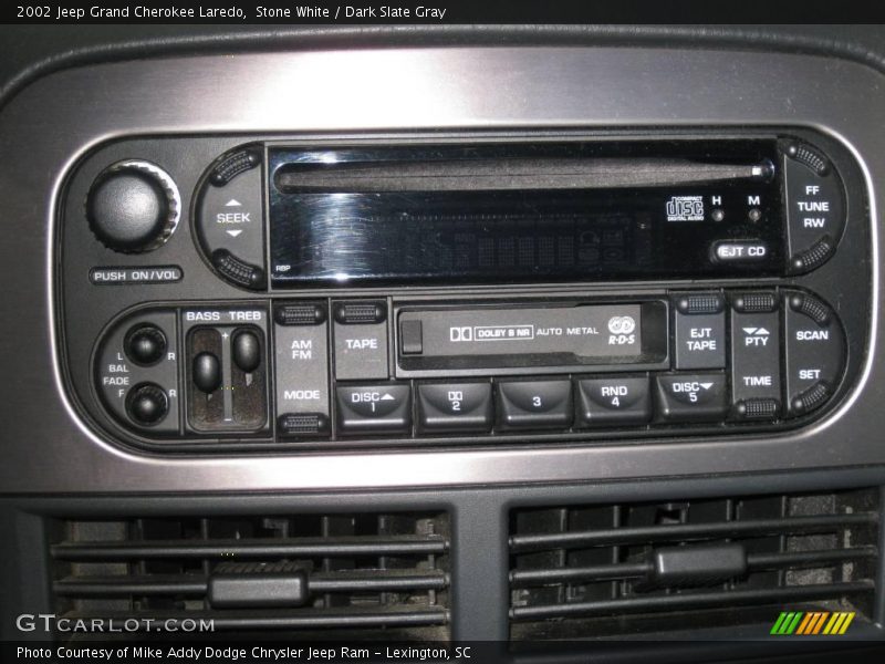 Stone White / Dark Slate Gray 2002 Jeep Grand Cherokee Laredo