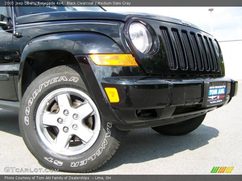 Black Clearcoat / Medium Slate Gray 2005 Jeep Liberty Renegade 4x4