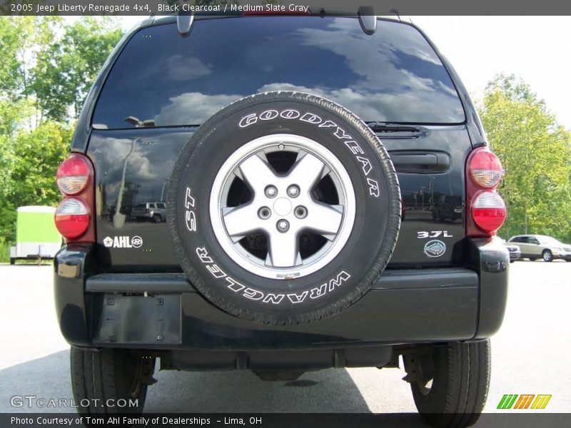 Black Clearcoat / Medium Slate Gray 2005 Jeep Liberty Renegade 4x4