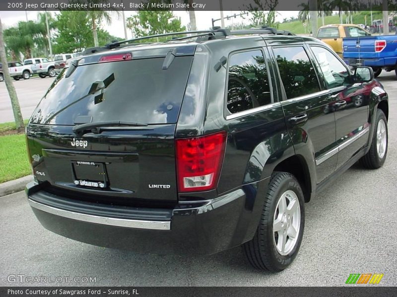Black / Medium Slate Gray 2005 Jeep Grand Cherokee Limited 4x4