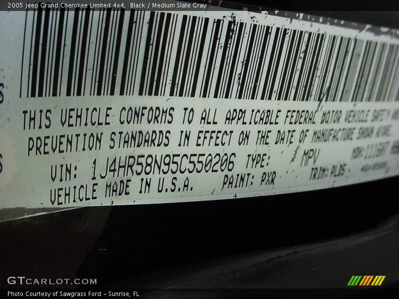 Black / Medium Slate Gray 2005 Jeep Grand Cherokee Limited 4x4