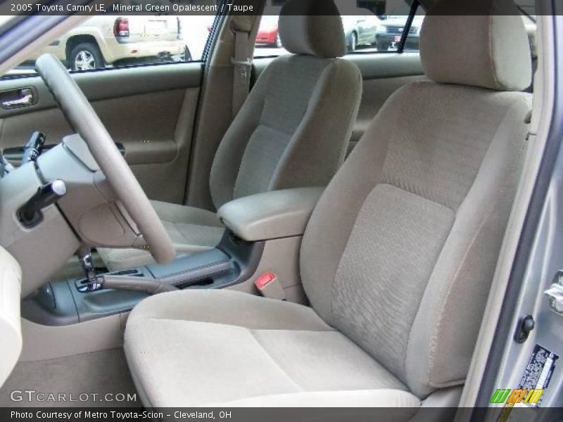 Mineral Green Opalescent / Taupe 2005 Toyota Camry LE