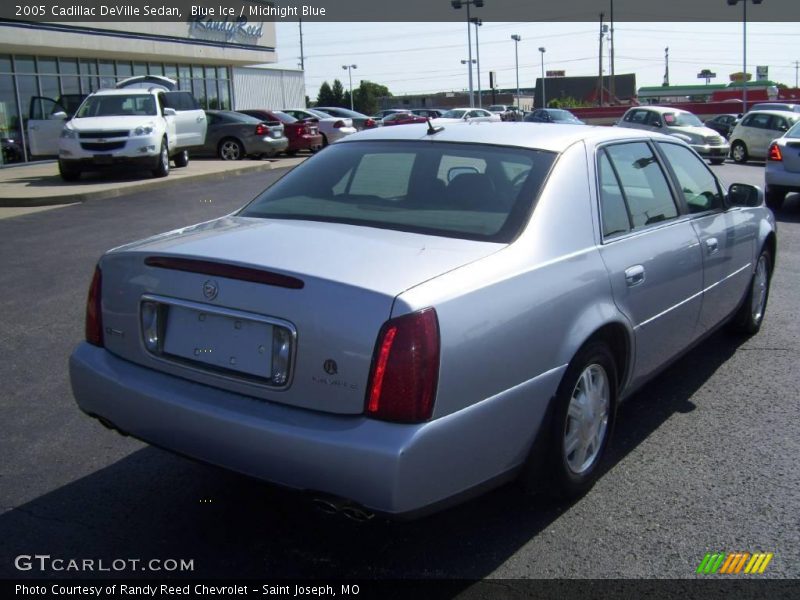 Blue Ice / Midnight Blue 2005 Cadillac DeVille Sedan