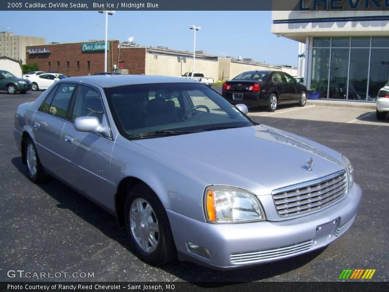 Blue Ice / Midnight Blue 2005 Cadillac DeVille Sedan