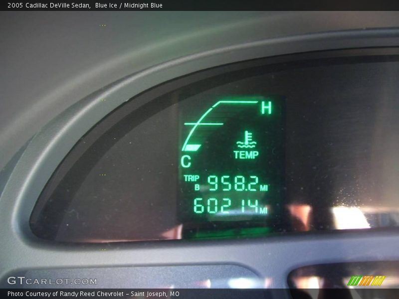 Blue Ice / Midnight Blue 2005 Cadillac DeVille Sedan