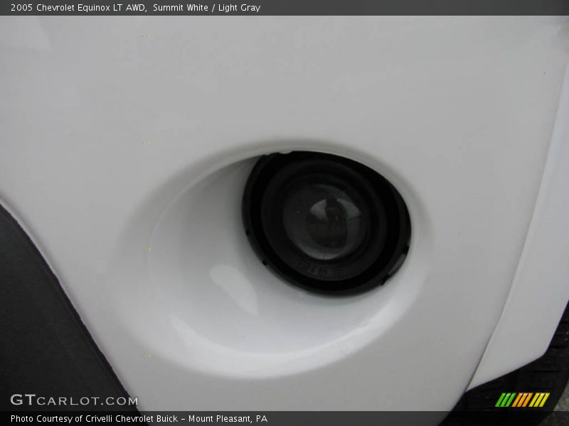 Summit White / Light Gray 2005 Chevrolet Equinox LT AWD