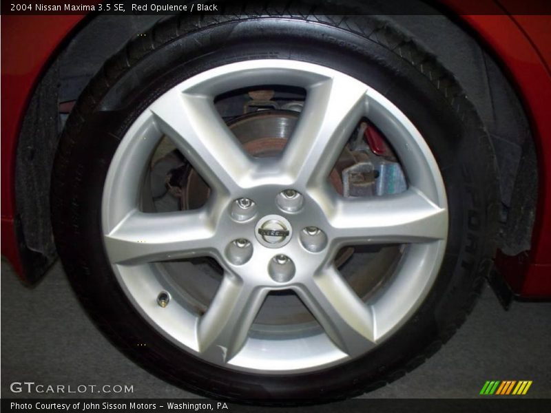 Red Opulence / Black 2004 Nissan Maxima 3.5 SE