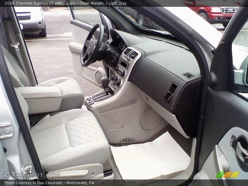 Galaxy Silver Metallic / Light Gray 2006 Chevrolet Equinox LT AWD