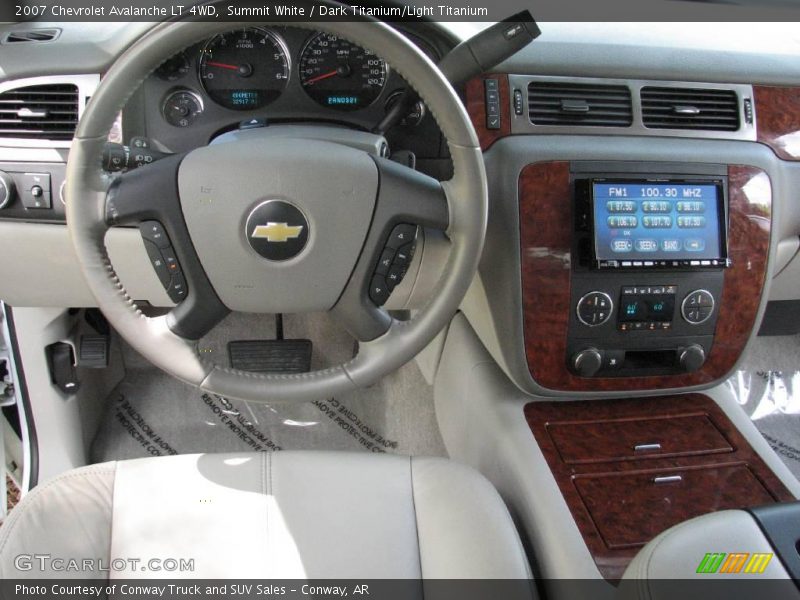 Summit White / Dark Titanium/Light Titanium 2007 Chevrolet Avalanche LT 4WD