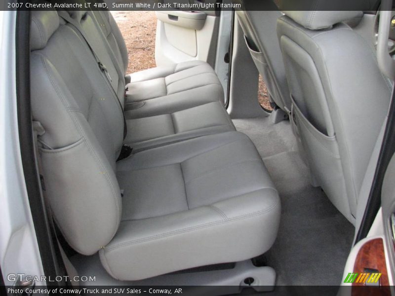 Summit White / Dark Titanium/Light Titanium 2007 Chevrolet Avalanche LT 4WD