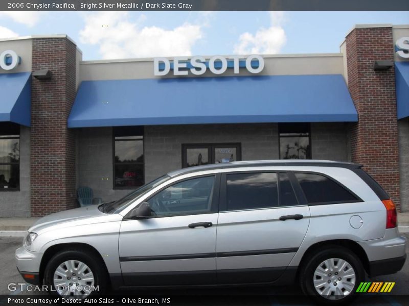Bright Silver Metallic / Dark Slate Gray 2006 Chrysler Pacifica