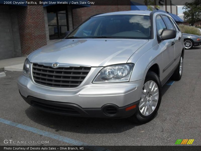 Bright Silver Metallic / Dark Slate Gray 2006 Chrysler Pacifica