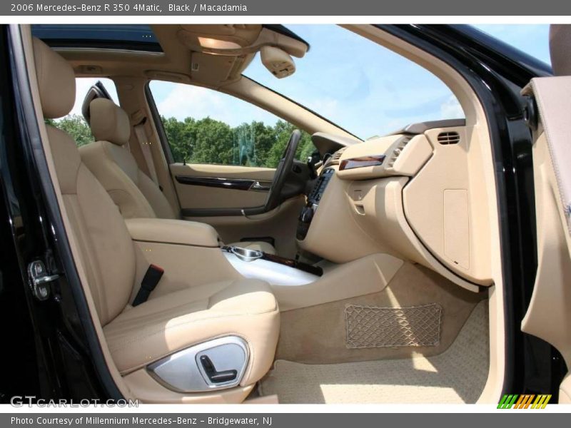 Black / Macadamia 2006 Mercedes-Benz R 350 4Matic