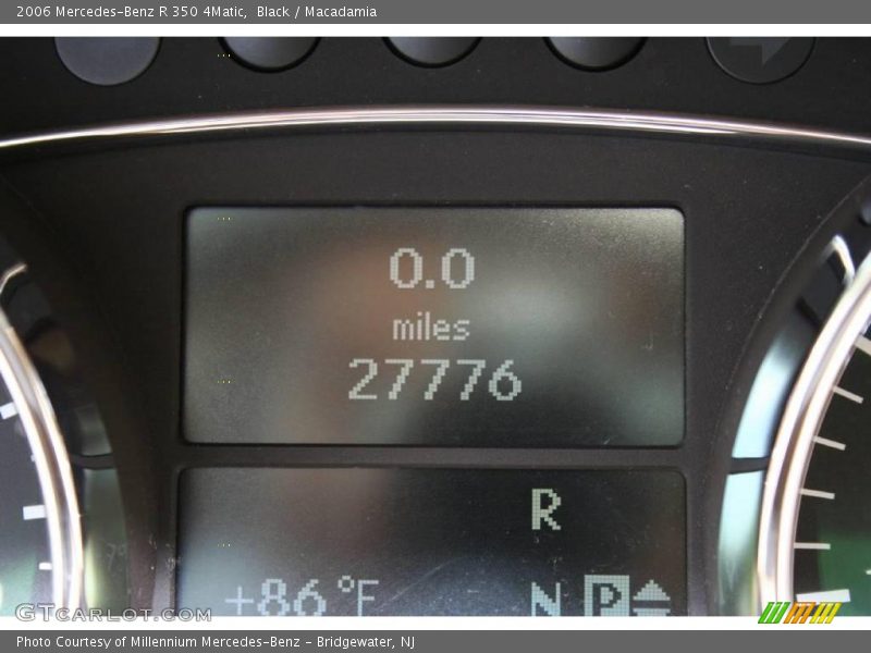 Black / Macadamia 2006 Mercedes-Benz R 350 4Matic