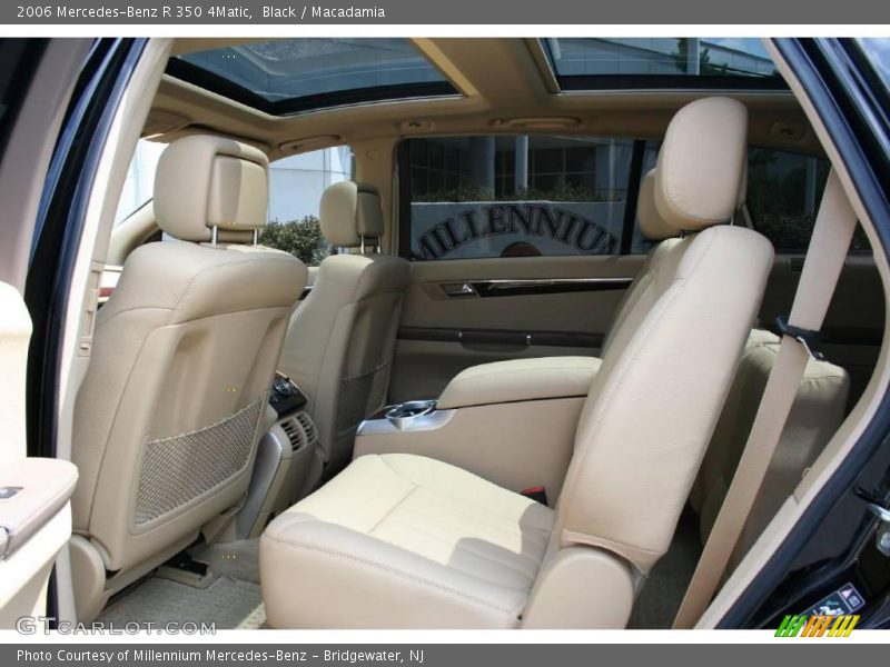 Black / Macadamia 2006 Mercedes-Benz R 350 4Matic