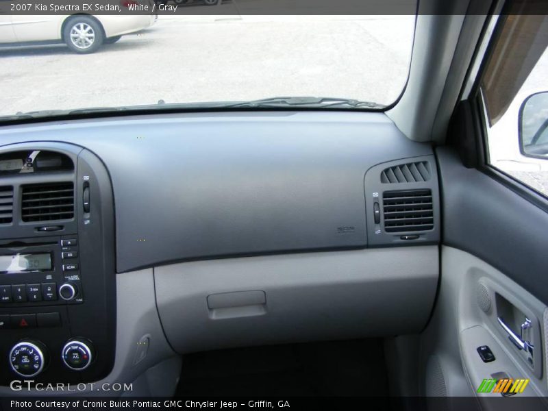 White / Gray 2007 Kia Spectra EX Sedan