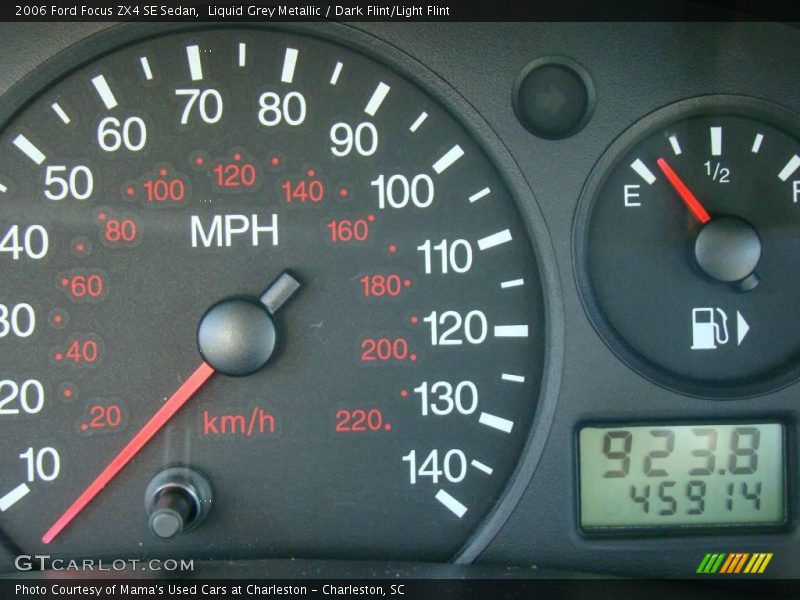 Liquid Grey Metallic / Dark Flint/Light Flint 2006 Ford Focus ZX4 SE Sedan