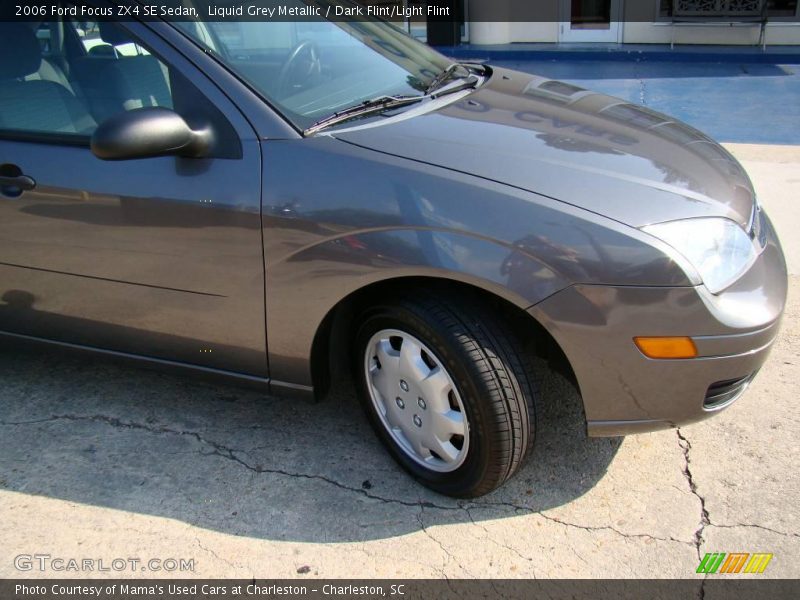 Liquid Grey Metallic / Dark Flint/Light Flint 2006 Ford Focus ZX4 SE Sedan