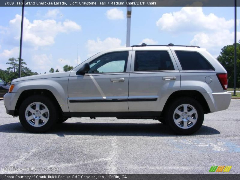 Light Graystone Pearl / Medium Khaki/Dark Khaki 2009 Jeep Grand Cherokee Laredo