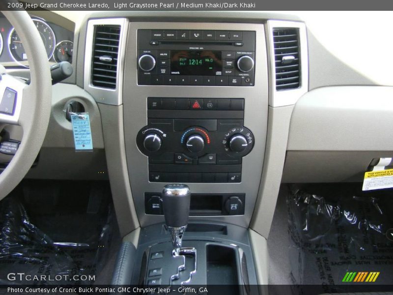 Light Graystone Pearl / Medium Khaki/Dark Khaki 2009 Jeep Grand Cherokee Laredo