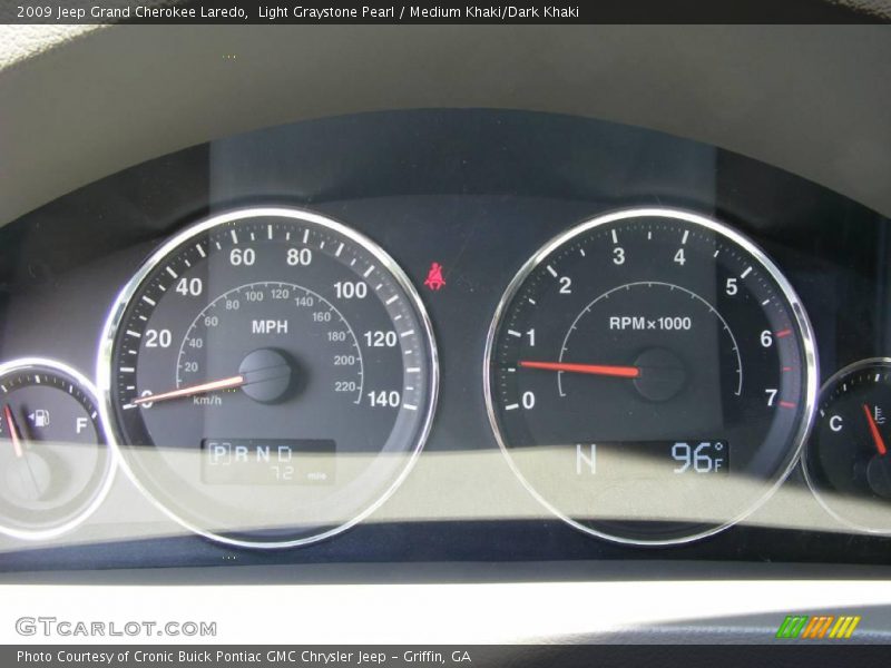 Light Graystone Pearl / Medium Khaki/Dark Khaki 2009 Jeep Grand Cherokee Laredo