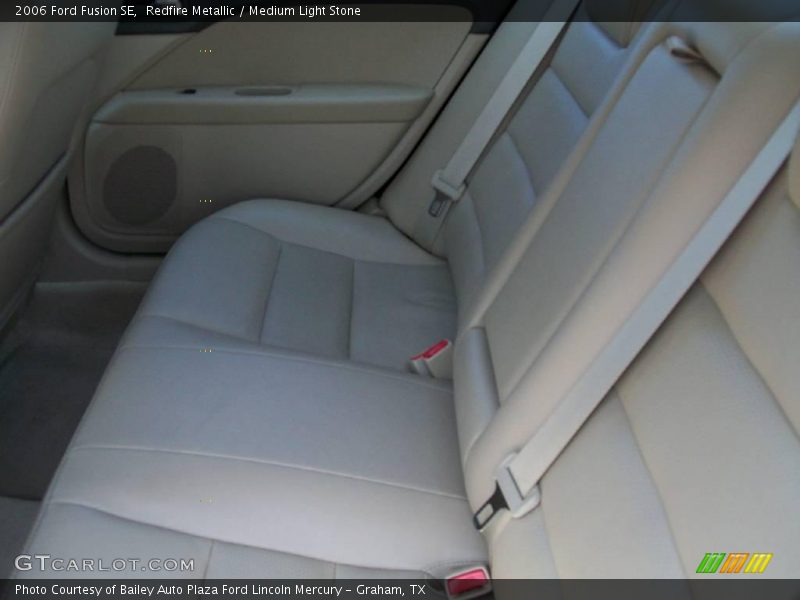 Redfire Metallic / Medium Light Stone 2006 Ford Fusion SE