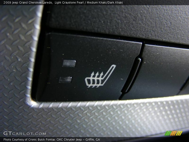 Light Graystone Pearl / Medium Khaki/Dark Khaki 2009 Jeep Grand Cherokee Laredo