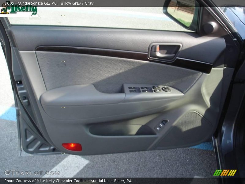 Willow Gray / Gray 2009 Hyundai Sonata GLS V6