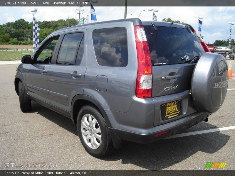 Pewter Pearl / Black 2006 Honda CR-V SE 4WD