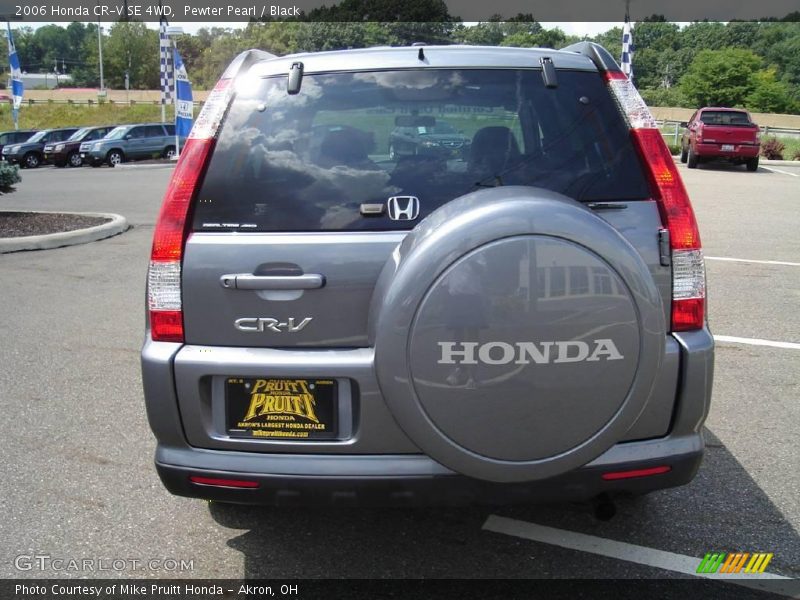Pewter Pearl / Black 2006 Honda CR-V SE 4WD